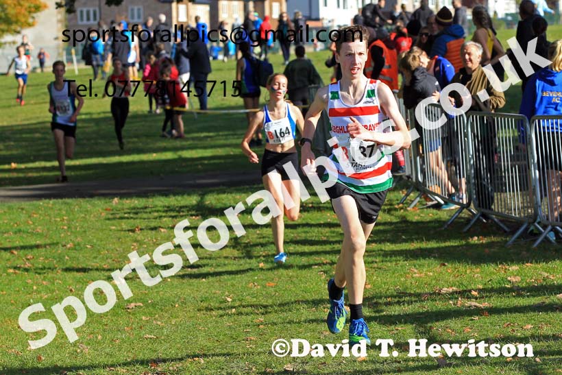 Boys under-15s 2022 Northern Cross Country Relays, Graves Park, Sheffield. Photo: David T. Hewitson/Sports for All Pics